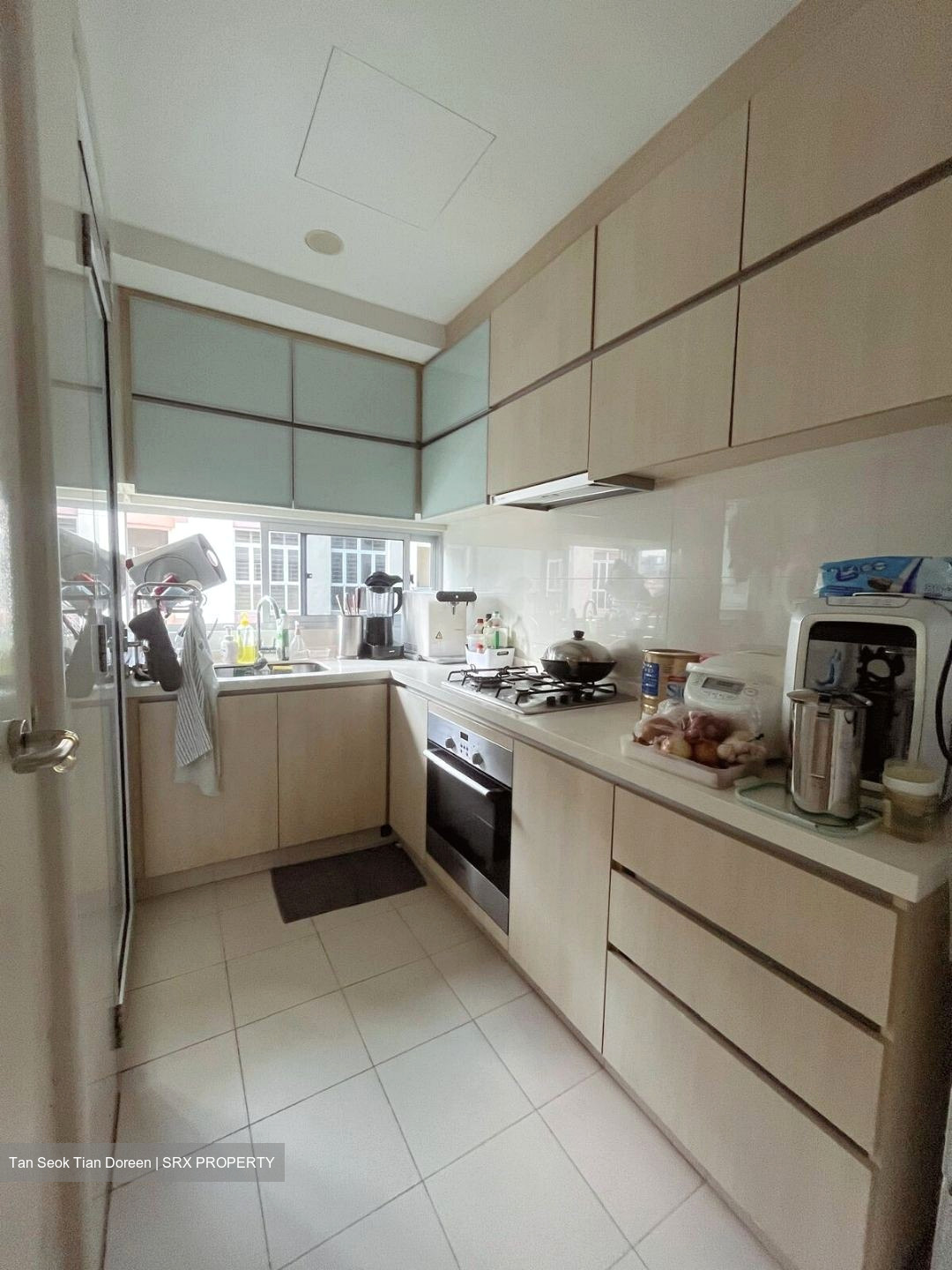 The Lucent (D15), Apartment #527852161